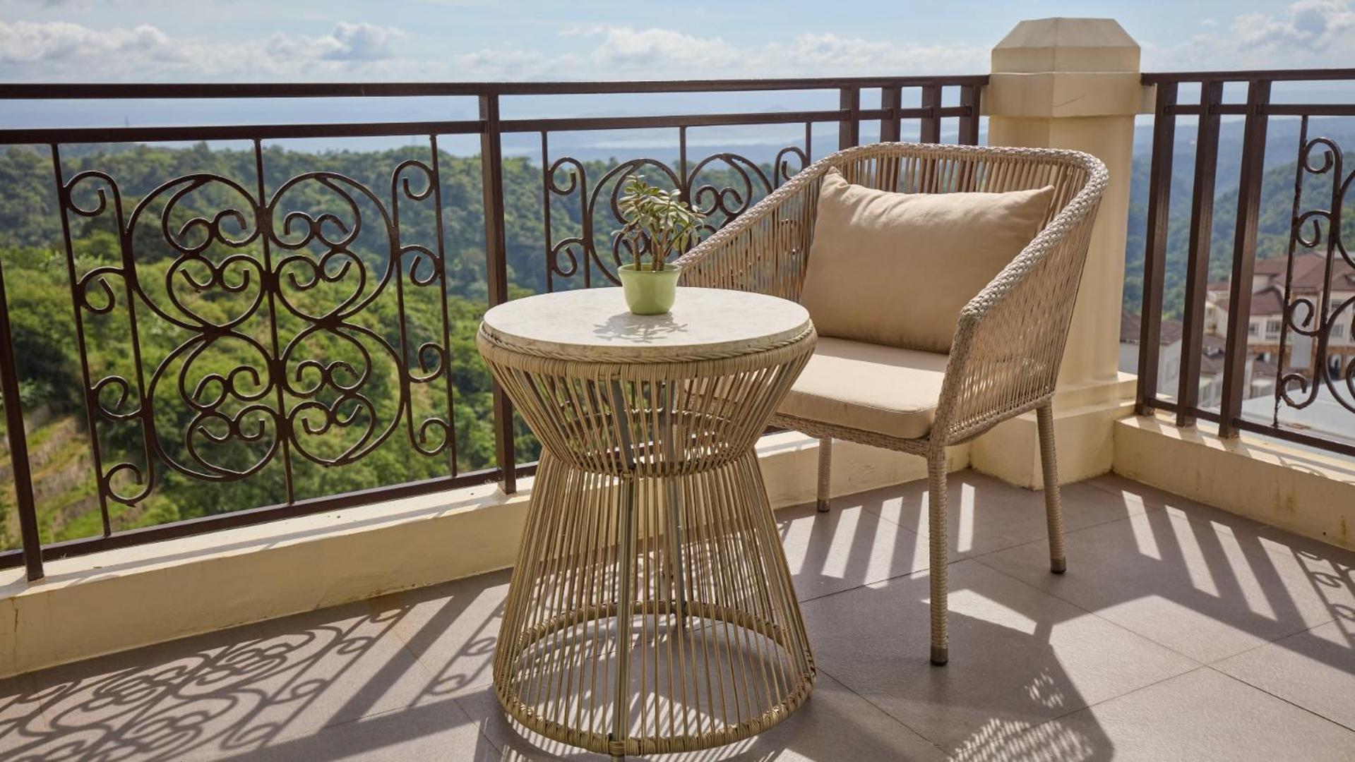 Twin Lakes Hotel 5*
